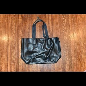 Authentic Coach tote